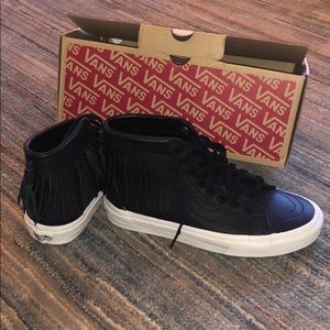 SK8-Hi Moccasin Vans